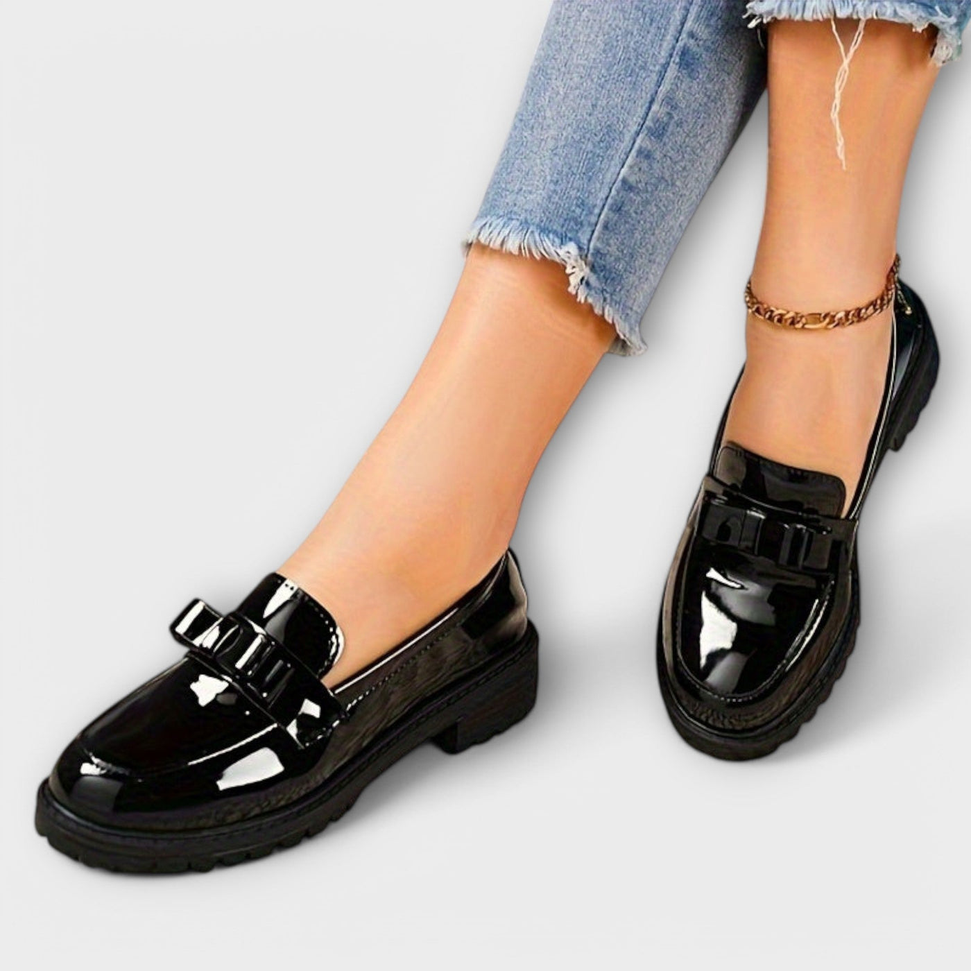 Zuzana  ｜Preppy  Loafer