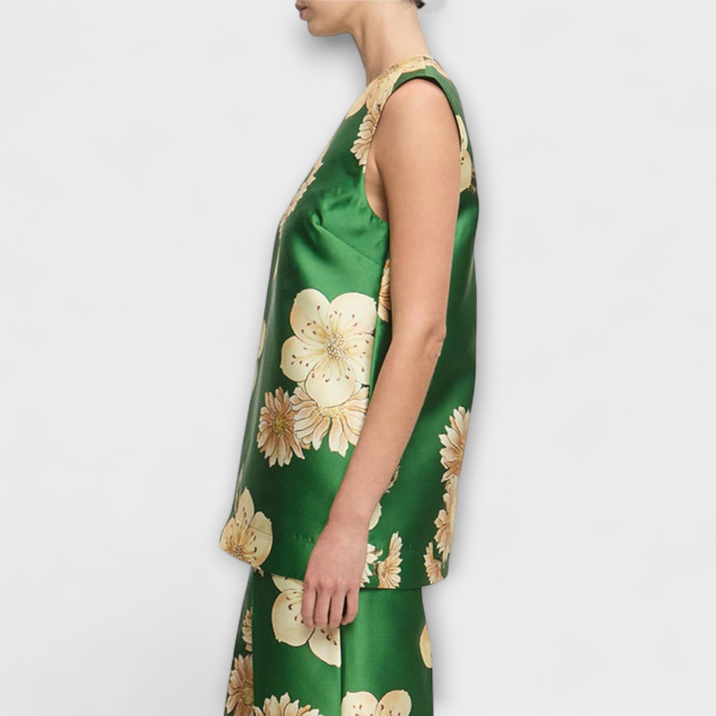 Clea  ｜ Sage Bezramenný nohavicový set