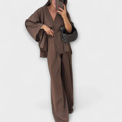 Jacqueline  ｜ Ležérny top s V-výstrihom a nohavicový set