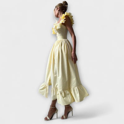 Lia   ｜Rüschenshirt Šaty