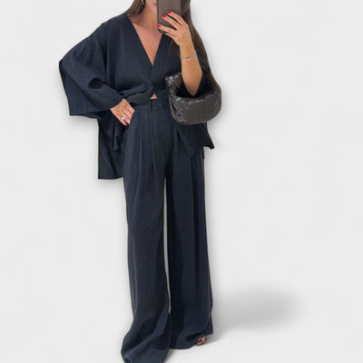 Jacqueline  ｜ Ležérny top s V-výstrihom a nohavicový set