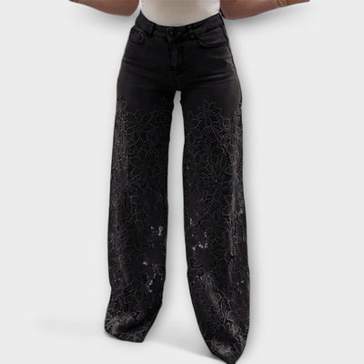 Soňa  ｜Trendy čipkované patchwork džínsy